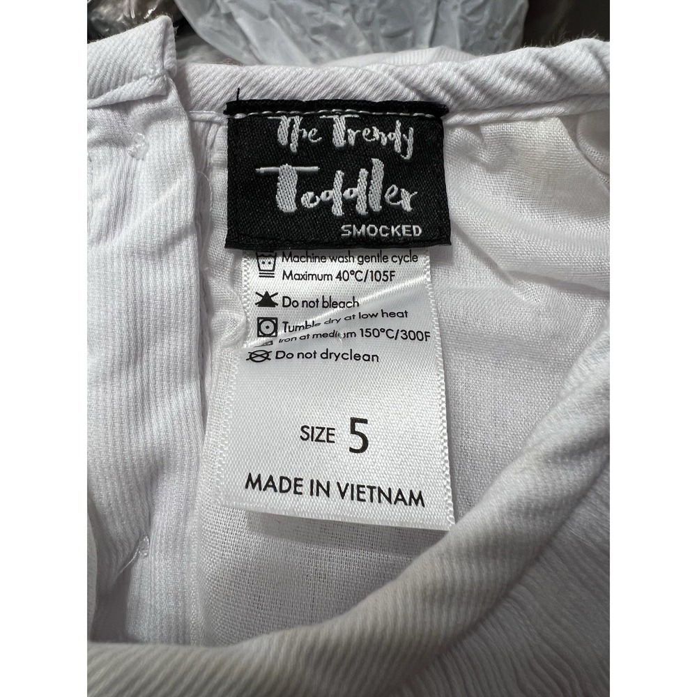 The Trendy Toddler Smocked Dress White Sz 5 Embroidered Christmas Tree Heirloom - Picture 6 of 8